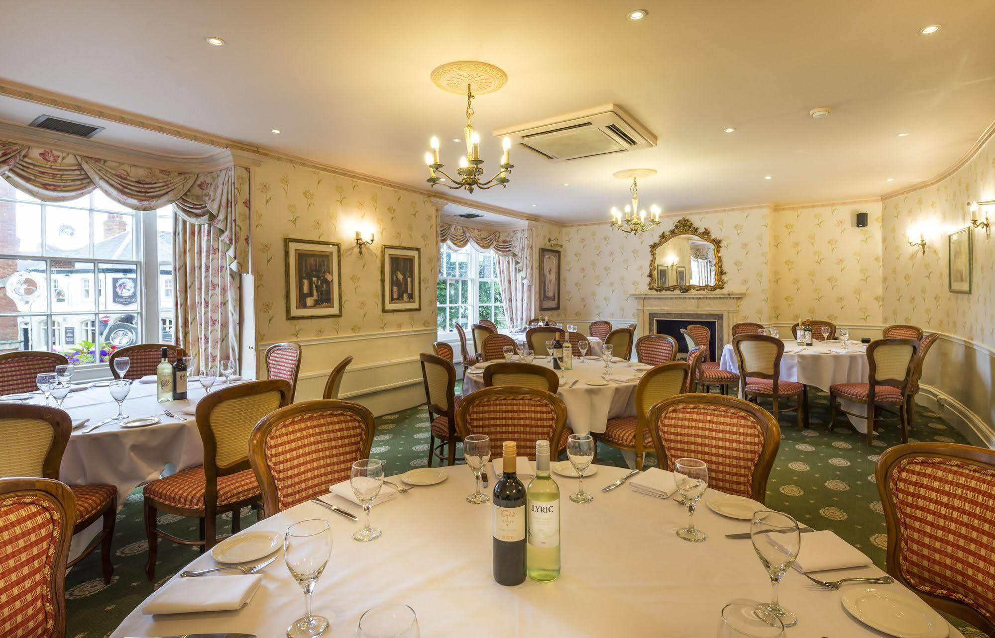 The Three Swans Hotel, Market Harborough, Leicestershire Экстерьер фото